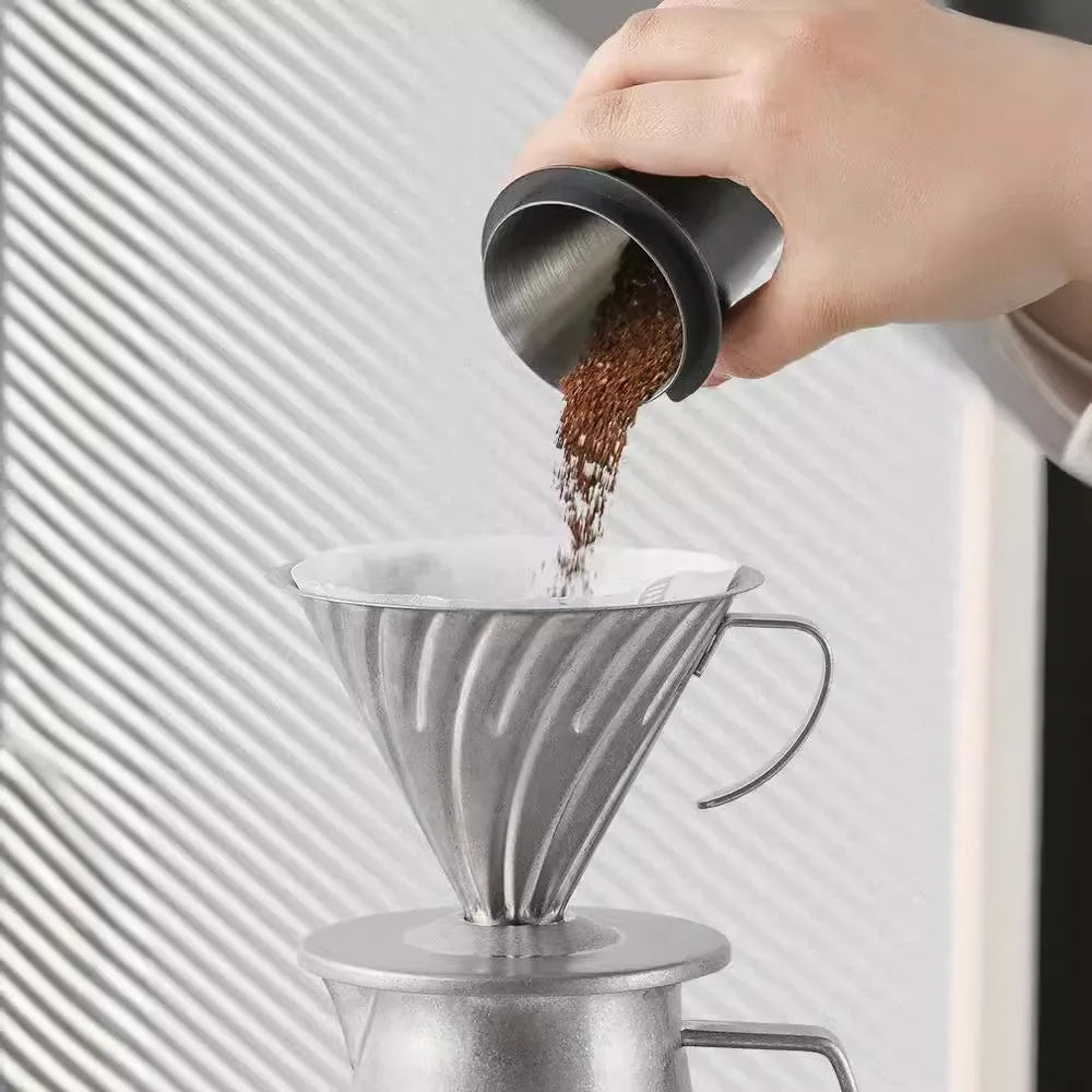 Ground coffee dosing cup