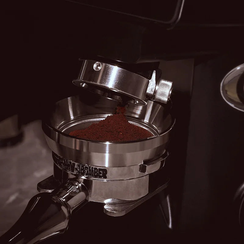 Grinding coffee into a portafilter with a magnetic dosing ring